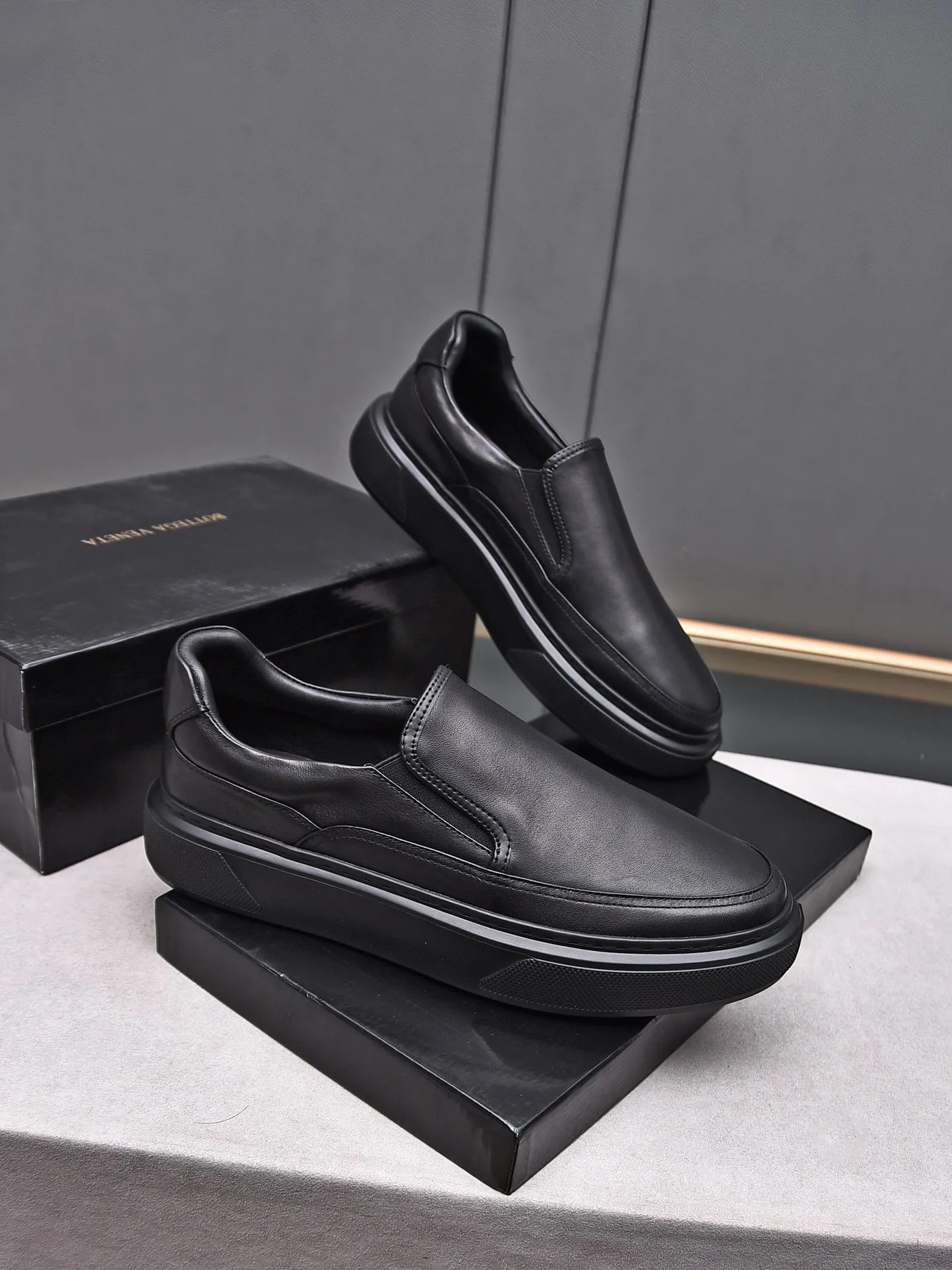 Men's Men's Shoes💰520 [One-step-up] BOTTEG* VENET* - high-end boutique Size: 38-44 (45 customized) BV new product, first-layer cowhide artificially woven classic style and contemporary fashion temperament harmoniously blend, rubber sole is light and flexible, water-dyed cowhide lining! [Taobao, Tmall, and live streaming are the first choices]